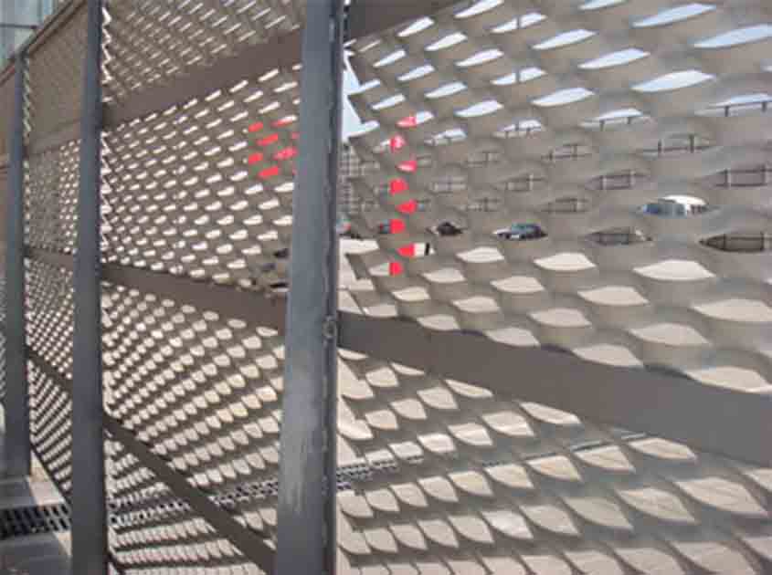 Architectural Metal Mesh: Exploring Texture and Depth in Architecture