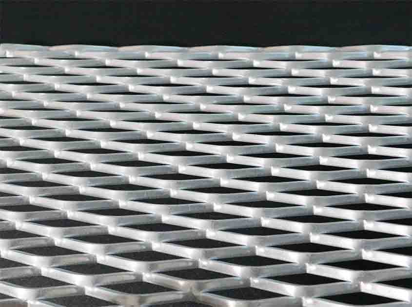 Architectural Metal Mesh: From Industrial to Artistic Applications