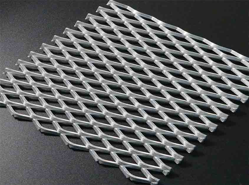 Architectural Metal Mesh: From Industrial to Artistic Applications