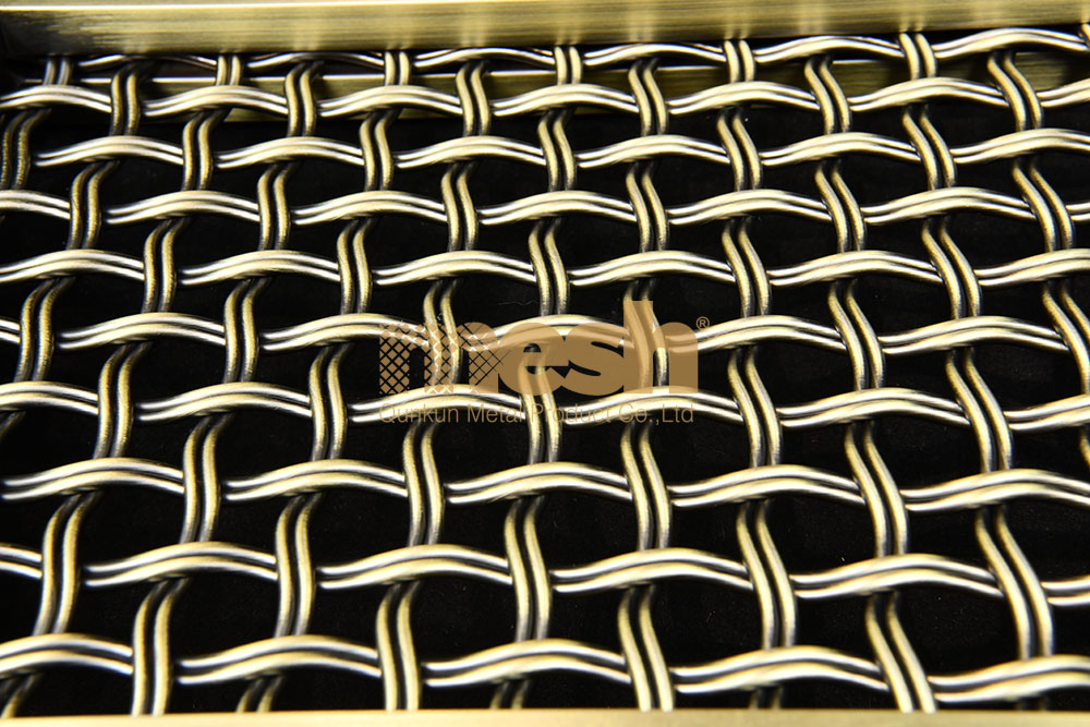 Architectural Woven Mesh: the perfect separation of open and private spaces