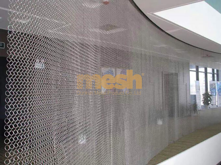 Ring Mesh Curtain Trends: What's Hot in Interior Decoration