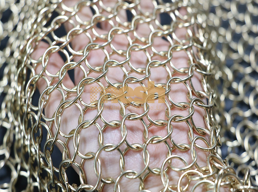 Ring Mesh Curtain as Room Dividers: Functional Luxury