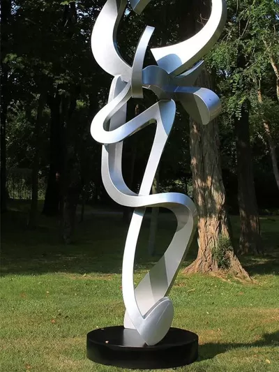 garden landscape sculpture